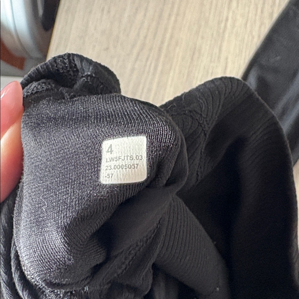 lululemon Wunder Train Ribbed Black Leggings Size 4 High Rise - Picture 8 of 9